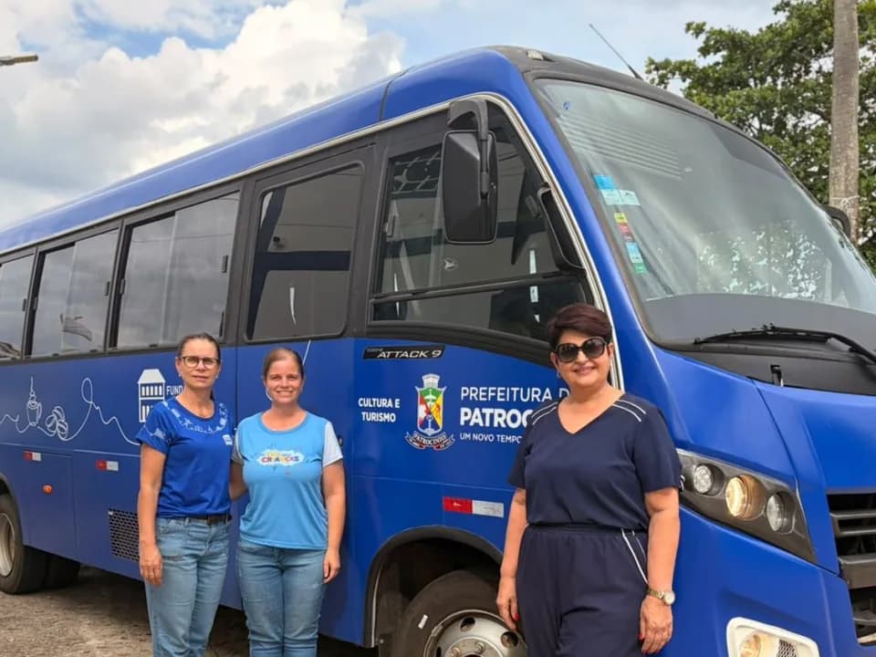 Prefeitura de Patrocínio disponibiliza micro-ônibus para o setor cultural