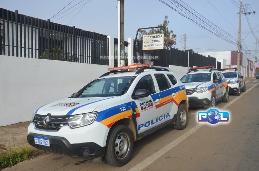 Abordagem da PM termina com dois presos e recuperação de veículo furtado em Contagem com sinais de adulteração
