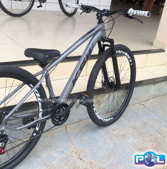 Bicicleta furtada durante treinamento em estádio é encontrada por jovem e recuperada após divulgação do caso pelo Patrocínio Online