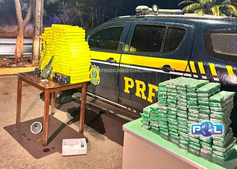 PRF aborda HB20 em alta velocidade e encontra porta-malas com 103 tabletes de maconha na BR-365