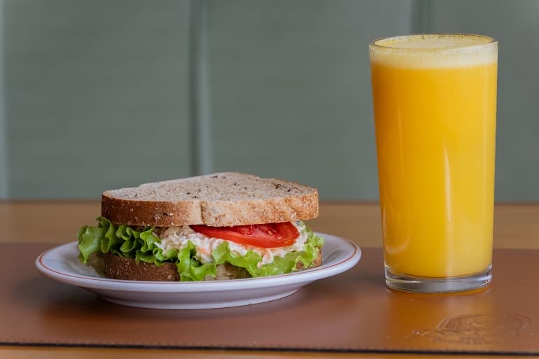 Terça-feira combina com sabor leve e gostoso na Dona Lilia