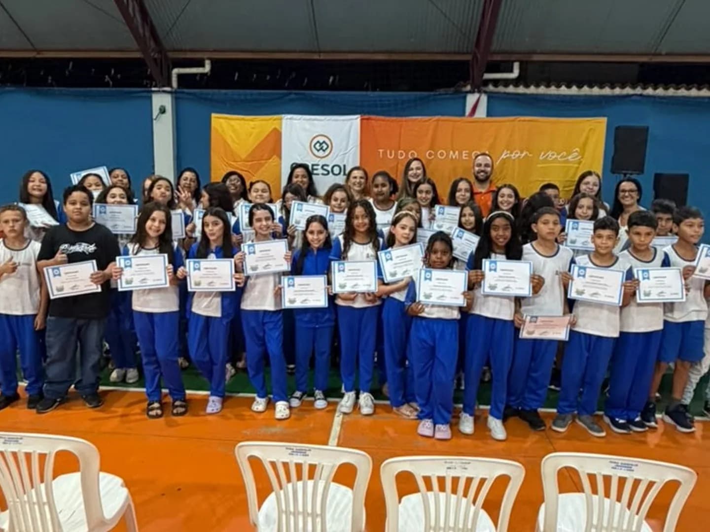 Cresol realiza formatura do Projeto Um Olhar para o Futuro em Patrocínio (MG)