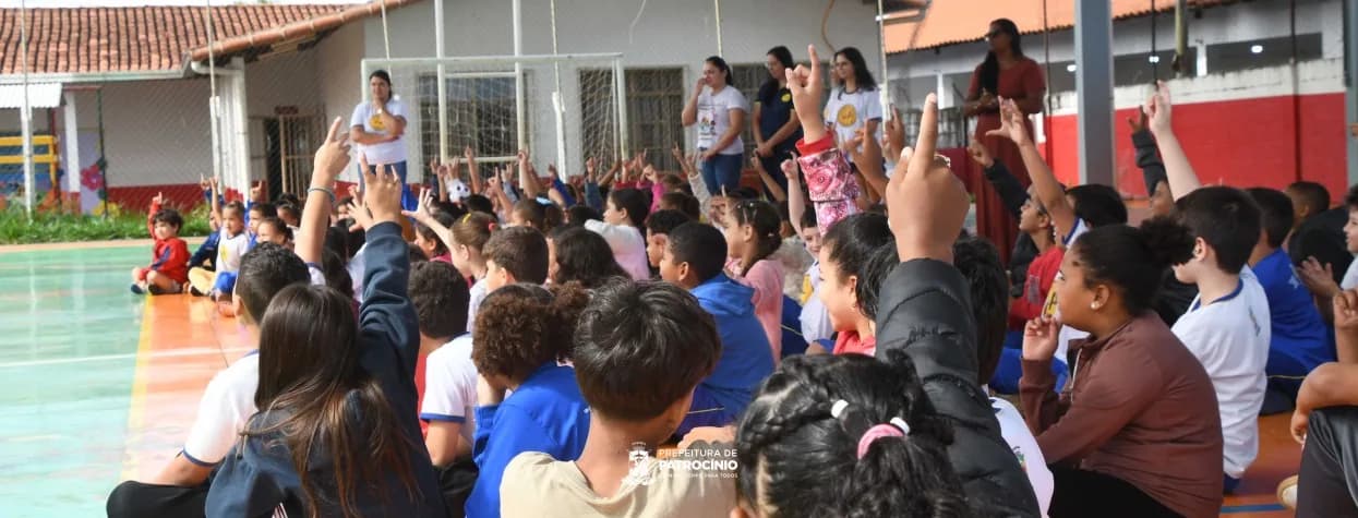 Prefeitura de Patrocínio assina ordem de serviço para ampliação da Creche Boa Vista