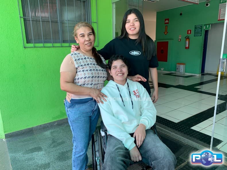 ENTREVISTA: Após grave acidente, jovem retorna ao IFTM, é recebida com carinho por colegas, professores e diretor e inicia nova etapa de recuperação