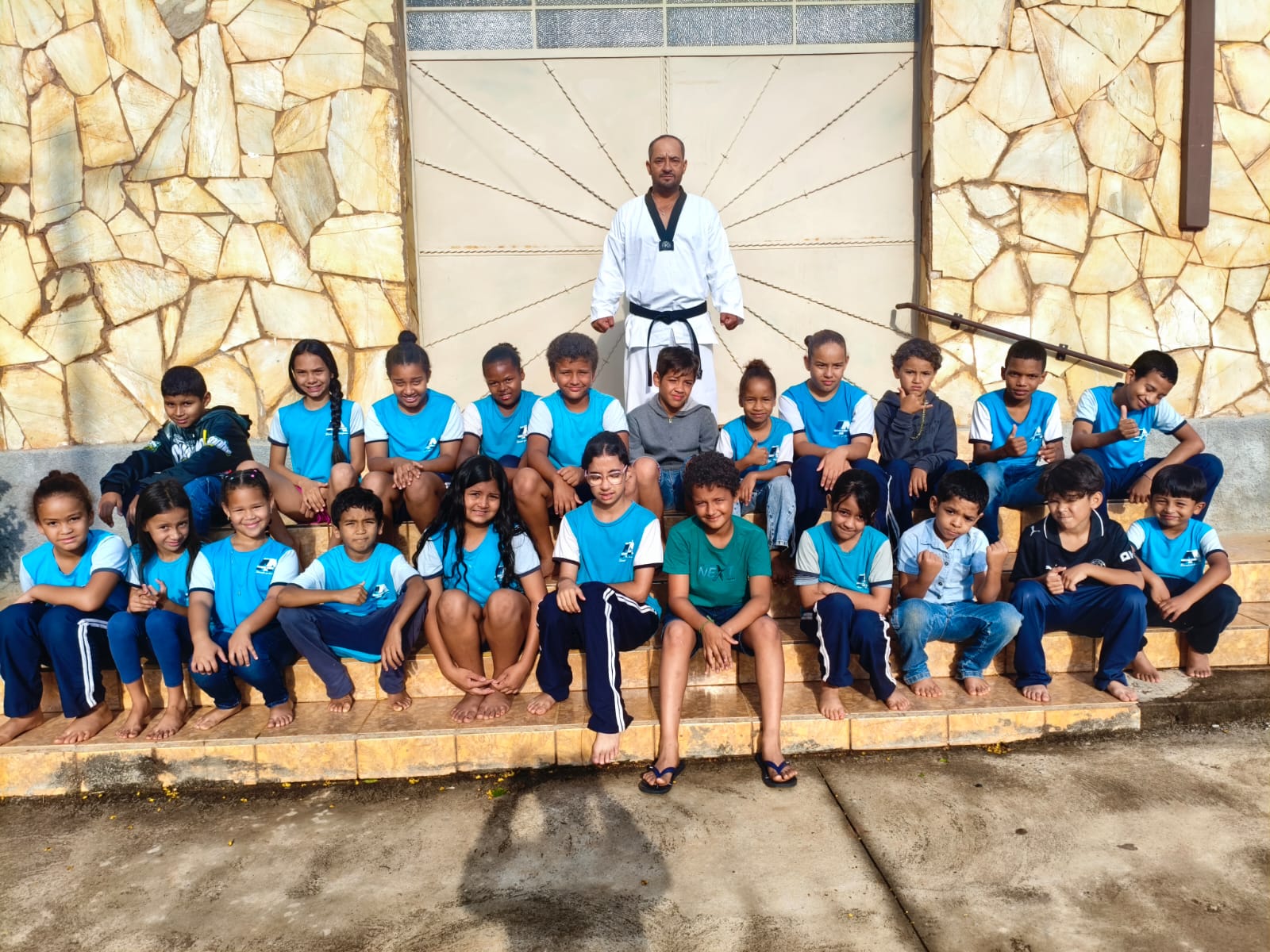 Projeto Semeando Campeões leva Taekwondo e formação para crianças e adolescentes da zona rural de Patrocínio: foto 3