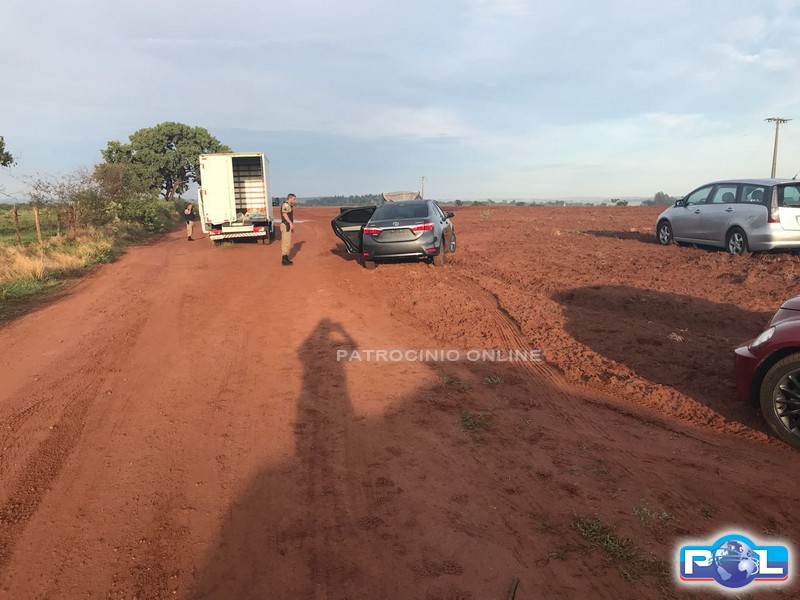 Bandidos com armas de guerra roubam empresa de valores de Uberaba: foto 6