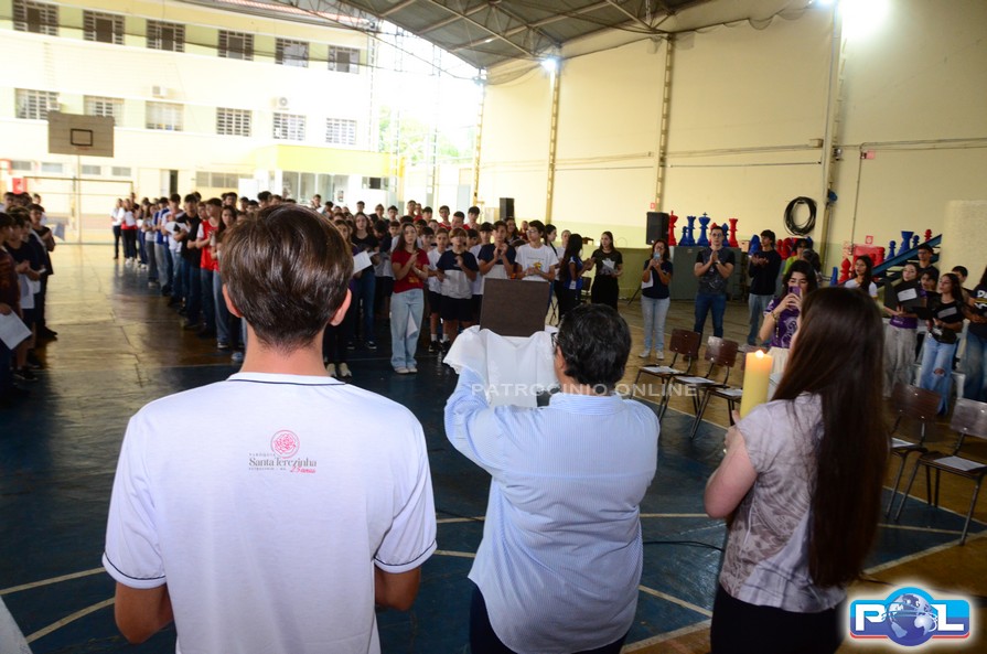 Colégio Berlaar Nossa Senhora do Patrocínio recebe ícone peregrino com presença do bispo diocesano e reúne estudantes em momentos de fé e esperança: foto 6
