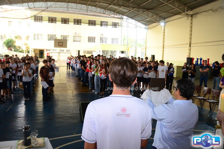 Colégio Berlaar Nossa Senhora do Patrocínio recebe ícone peregrino com presença do bispo diocesano e reúne estudantes em momentos de fé e esperança: foto 8