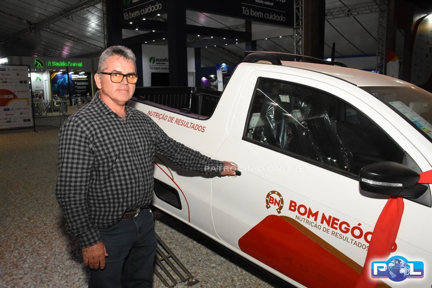10ª FENABON é encerrada com grande público, negócios, sorteio de Saveiro 0 km e show de Guilherme & Santiago; saiba quem foi o ganhador: foto 1