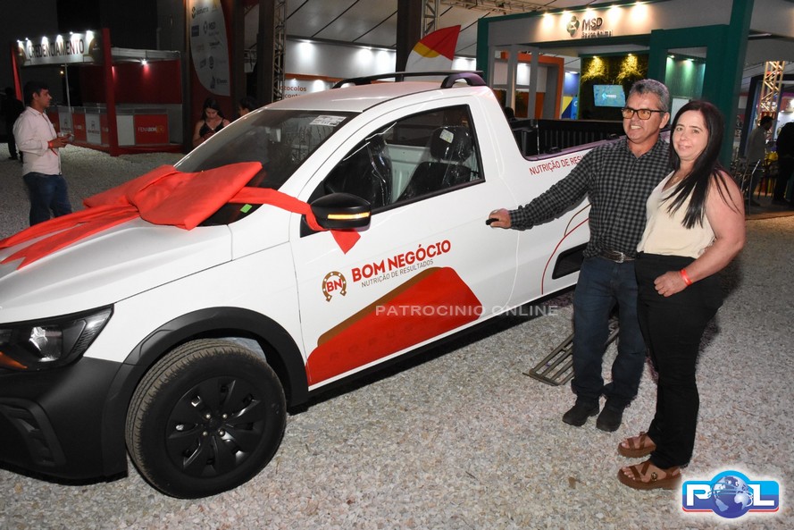 10ª FENABON é encerrada com grande público, negócios, sorteio de Saveiro 0 km e show de Guilherme & Santiago; saiba quem foi o ganhador: foto 5