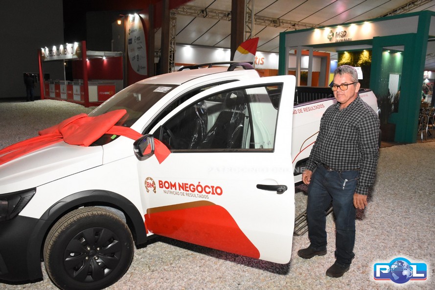 10ª FENABON é encerrada com grande público, negócios, sorteio de Saveiro 0 km e show de Guilherme & Santiago; saiba quem foi o ganhador: foto 6
