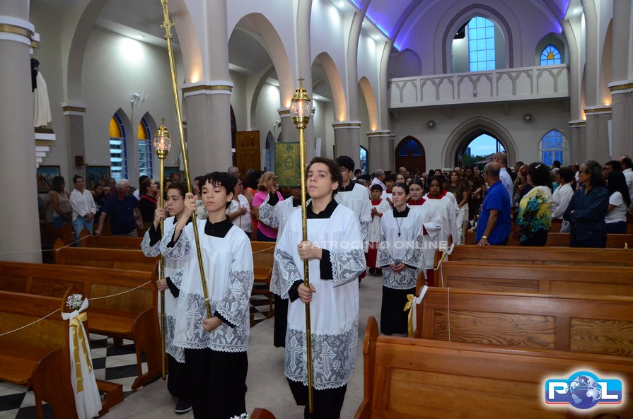 Festa em Louvor a Nossa Senhora do Patrocínio é encerrada com Santa Missa, coroação e procissão; Show de Prêmios tem nova data: foto 5