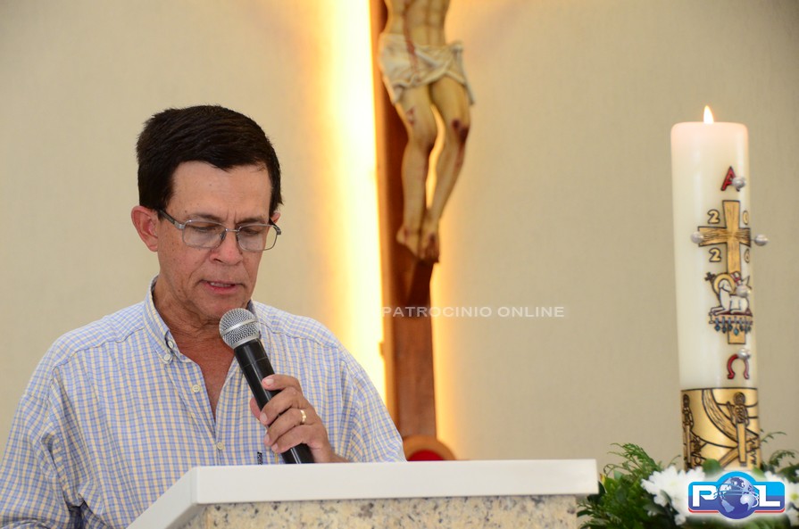 Dois casais recebem o Sacramento do Matrimônio em mais uma edição do casamento comunitário: foto 1
