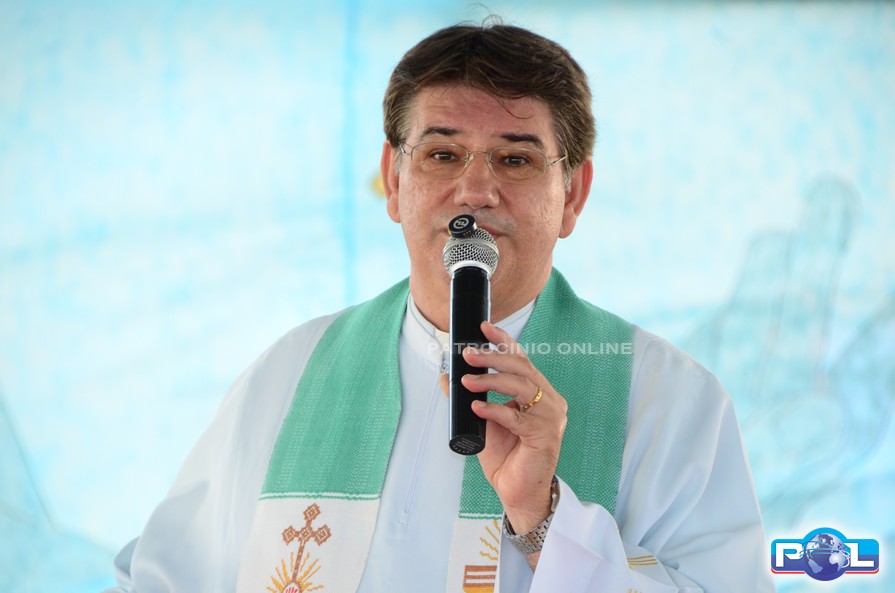 “Carregar a cruz com amor”: EJC Santo Expedito reúne jovens em Missa de Envio marcada por fé, oração e reflexão: foto 8