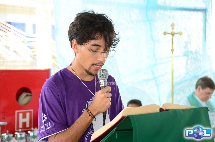 “Carregar a cruz com amor”: EJC Santo Expedito reúne jovens em Missa de Envio marcada por fé, oração e reflexão: foto 2