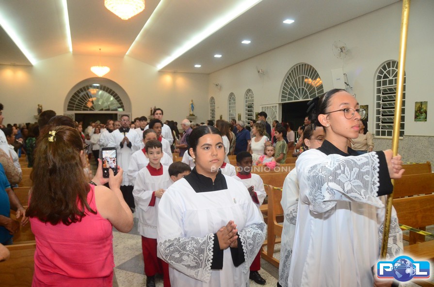 Após anos de construção, Igreja Nossa Senhora do Rosário recebe bênção do bispo diocesano em celebração que marcou a história da comunidade.: foto 4