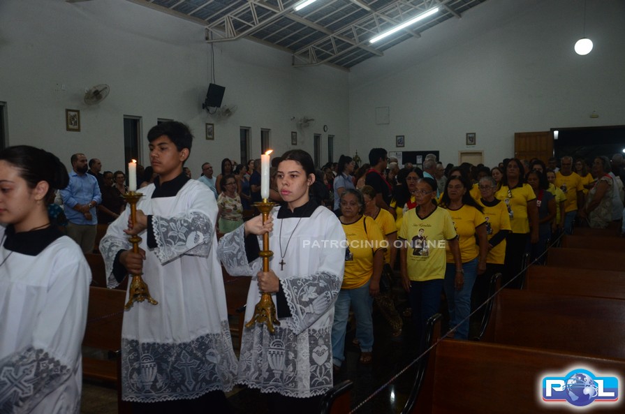 Dia de São Geraldo é marcado por missa, procissão, bênção às gestantes e aos pais; festa segue até este domingo.: foto 5