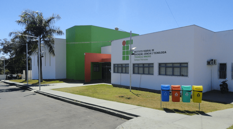 Bloco de Salas IFTM (Campus Patrocínio - MG) - Construtora Queiroz