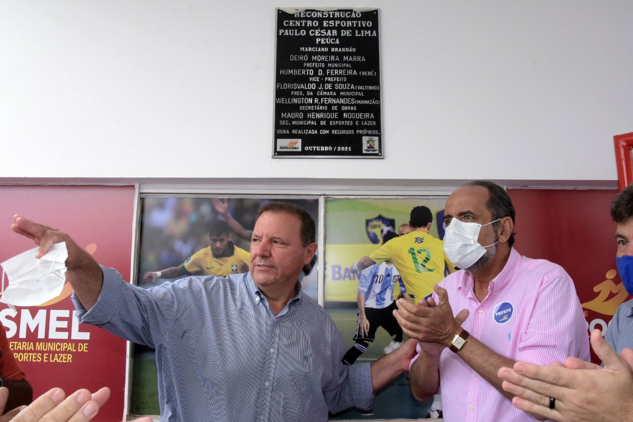 Com presença de Kalil, prefeito de BH, Deiro entrega reconstrução do Centro  Esportivo Paulo César de Lima (Peúca)